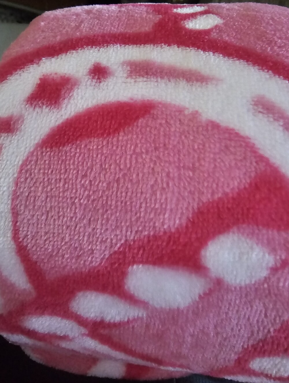 Destination Holiday Throw ~ Pink with Horseshoes ~ 50" X 60" - Picture 3 of 3